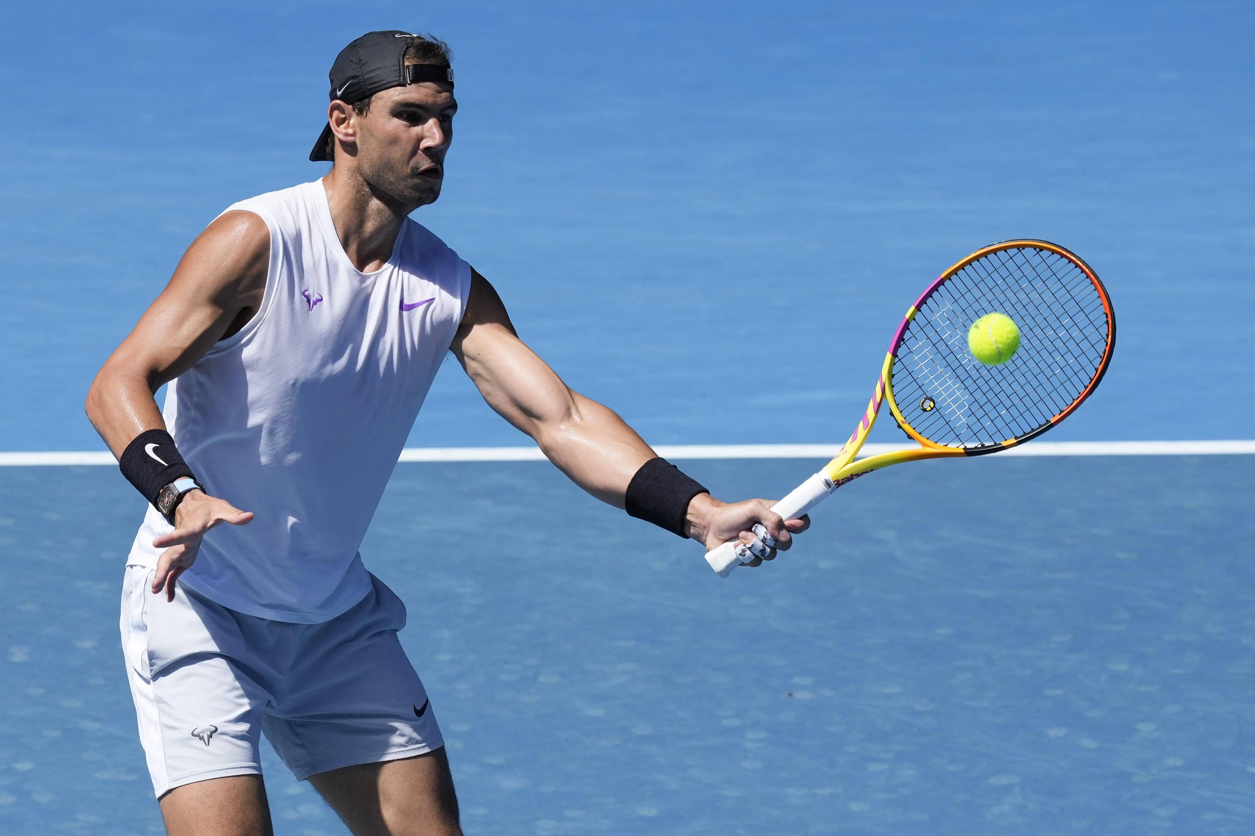 在本次揭幕 在本次揭幕